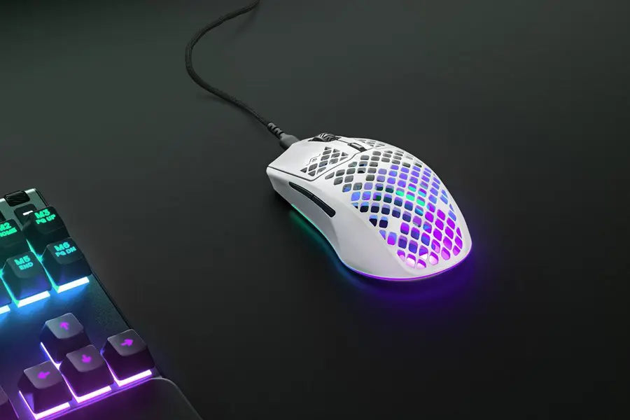 SteelSeries Aerox 3 2022 Edition Ultra Lightweight Wired Gaming Mouse - Snow - 62603