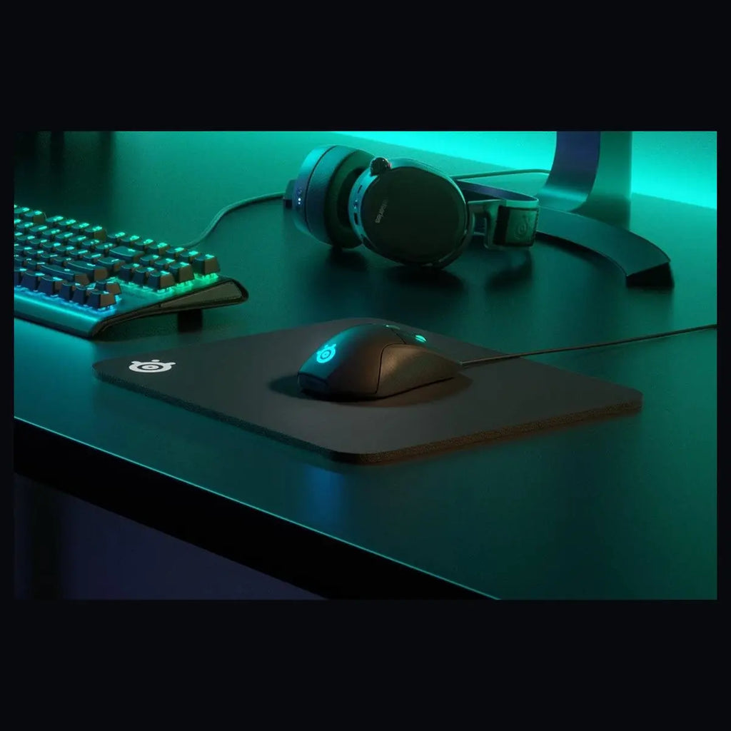 SteelSeries QcK Heavy Cloth Gaming Mouse Pad, Micro-Woven Surface, Extra Thick Non-Slip Rubber Base, Optimized for Low and High DPI Tracking, Size M 320x270x6mm, Black 63836