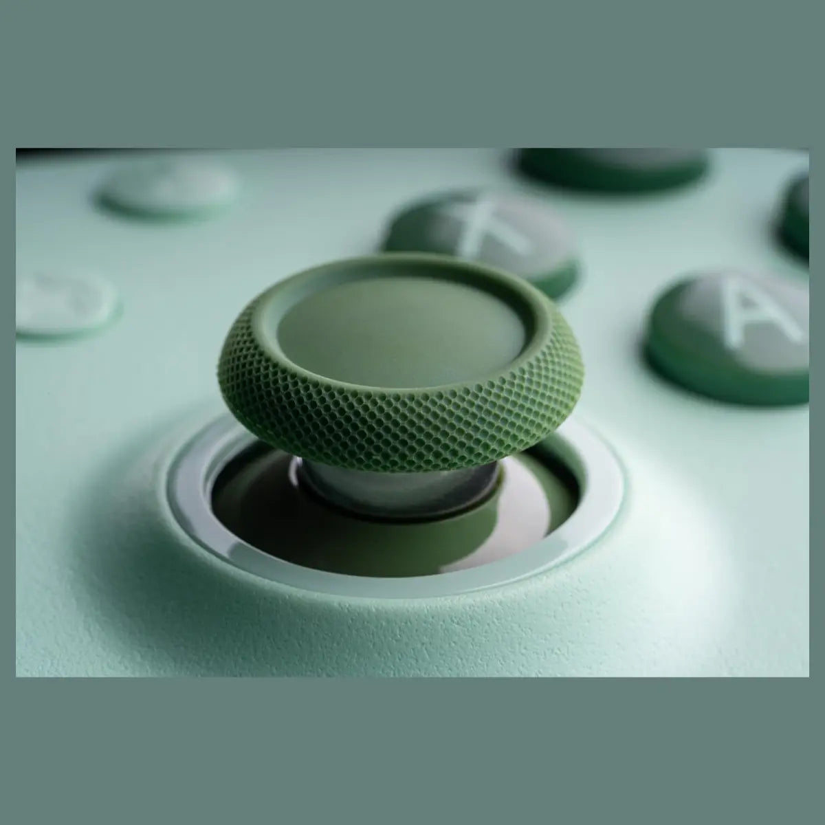 8Bitdo Ultimate 2C Wireless Controller, for Windows and Android, 1000Hz Polling Rate, Hall Effect Joysticks and Triggers, Remappable L4 and R4 Bumpers, Green